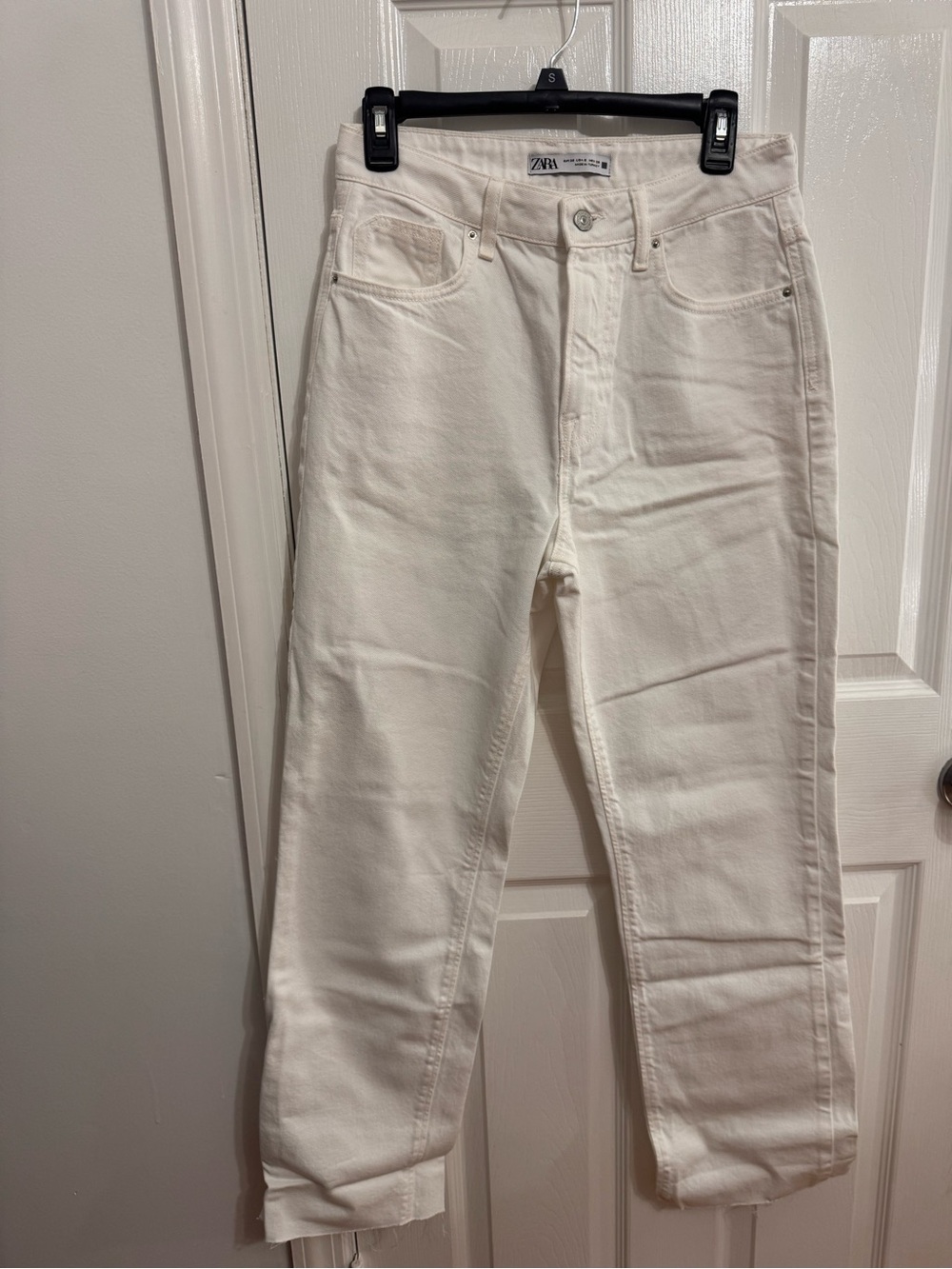 Zara Off-White Straight-Leg Jeans